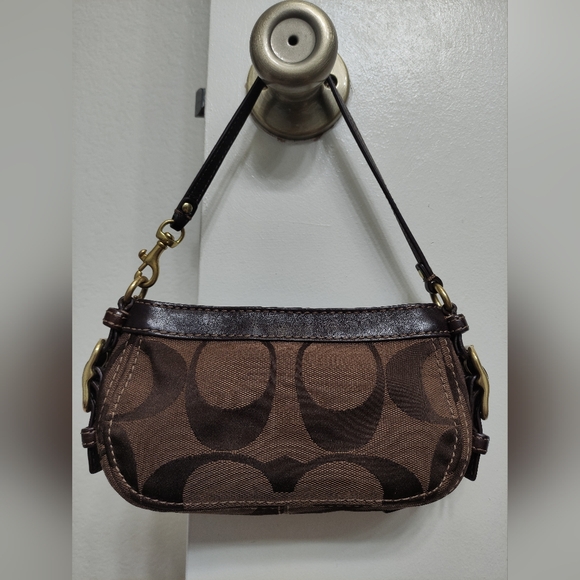 Coach Zoe Signature Wristlet Mini Handbag Brown Chocolate Y2K - Picture 3 of 16